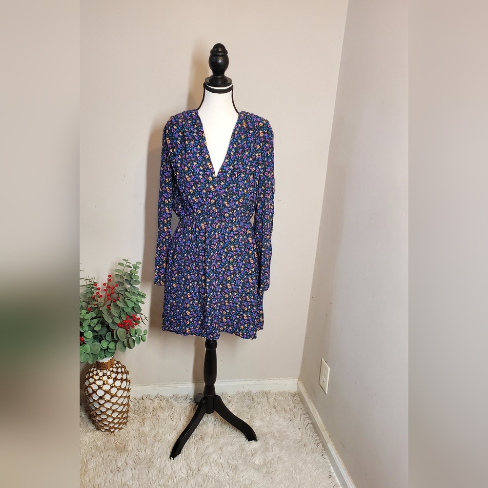 Zara Women's Floral Long Sleeve Mini Dress With Shoulder Pads Zise M